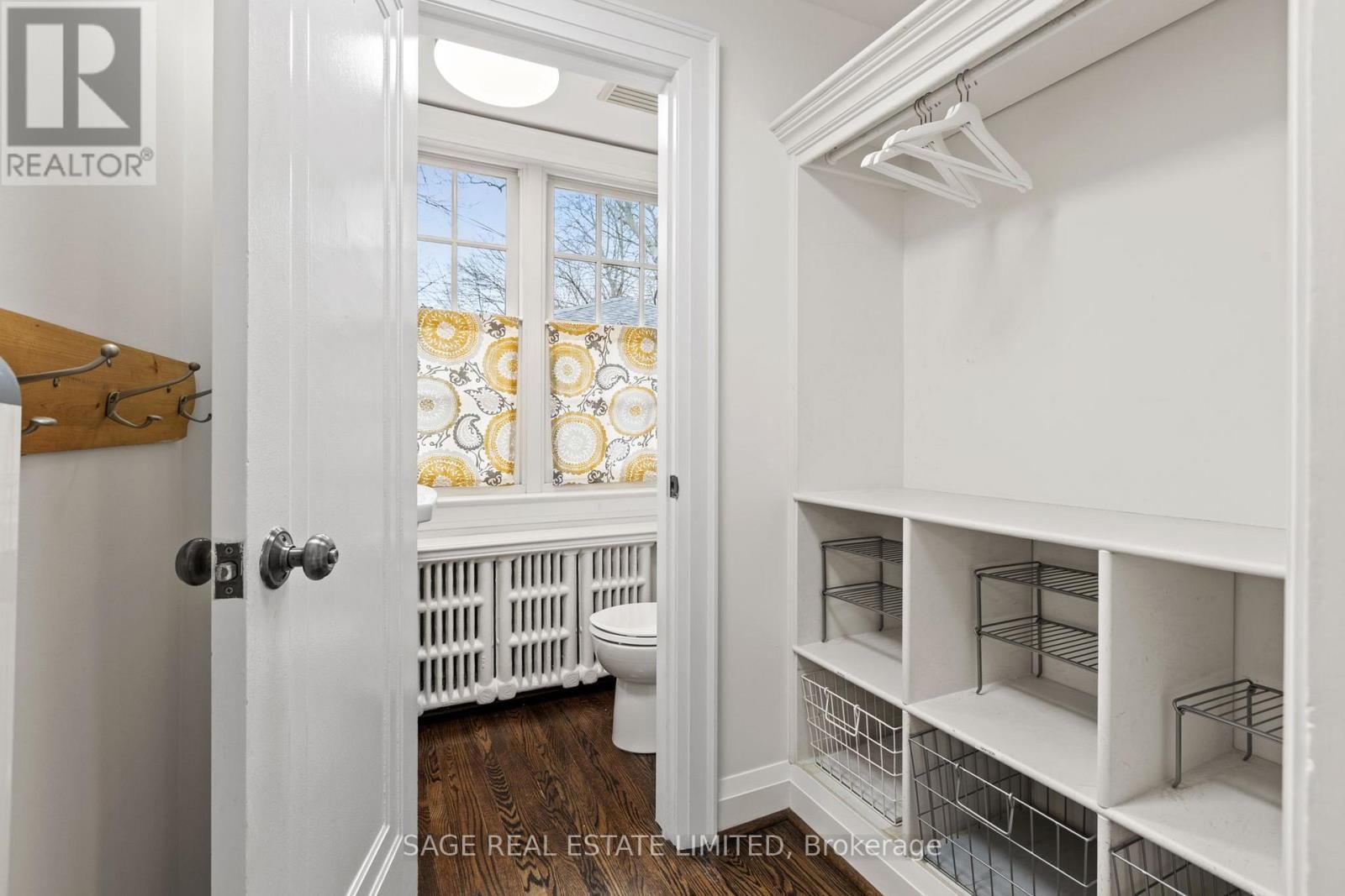 85 WEYBOURNE CRESCENT Image 12