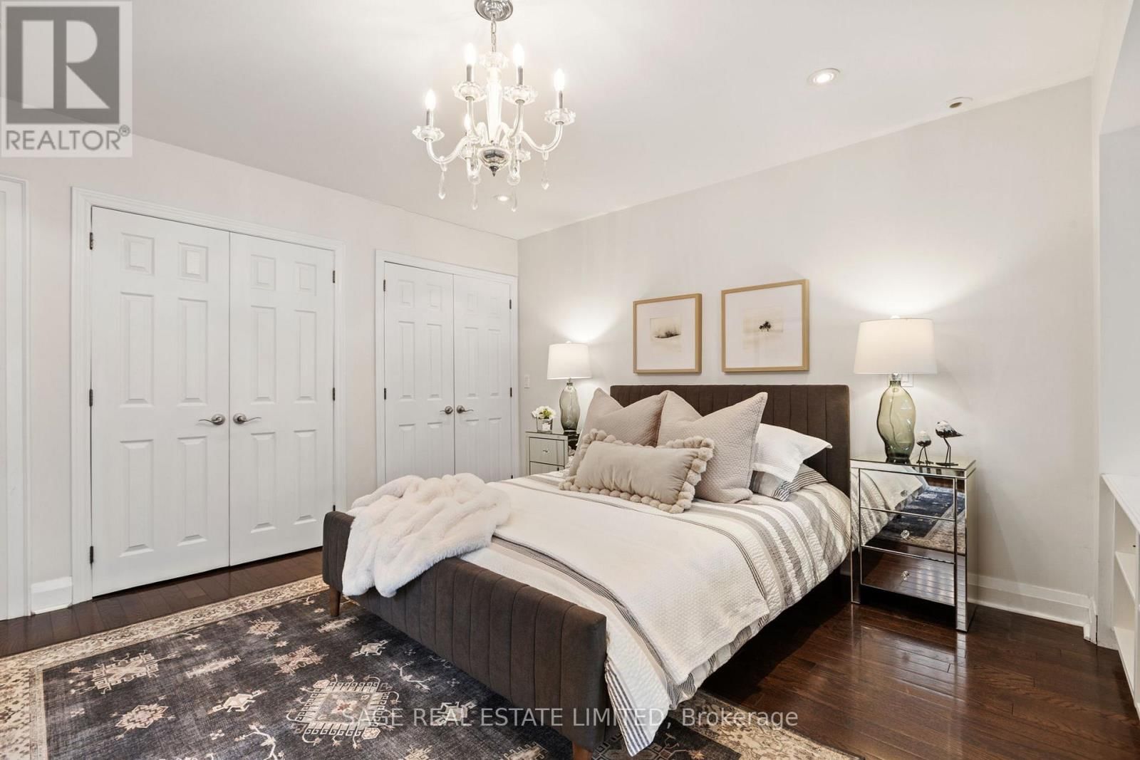 85 WEYBOURNE CRESCENT Image 16