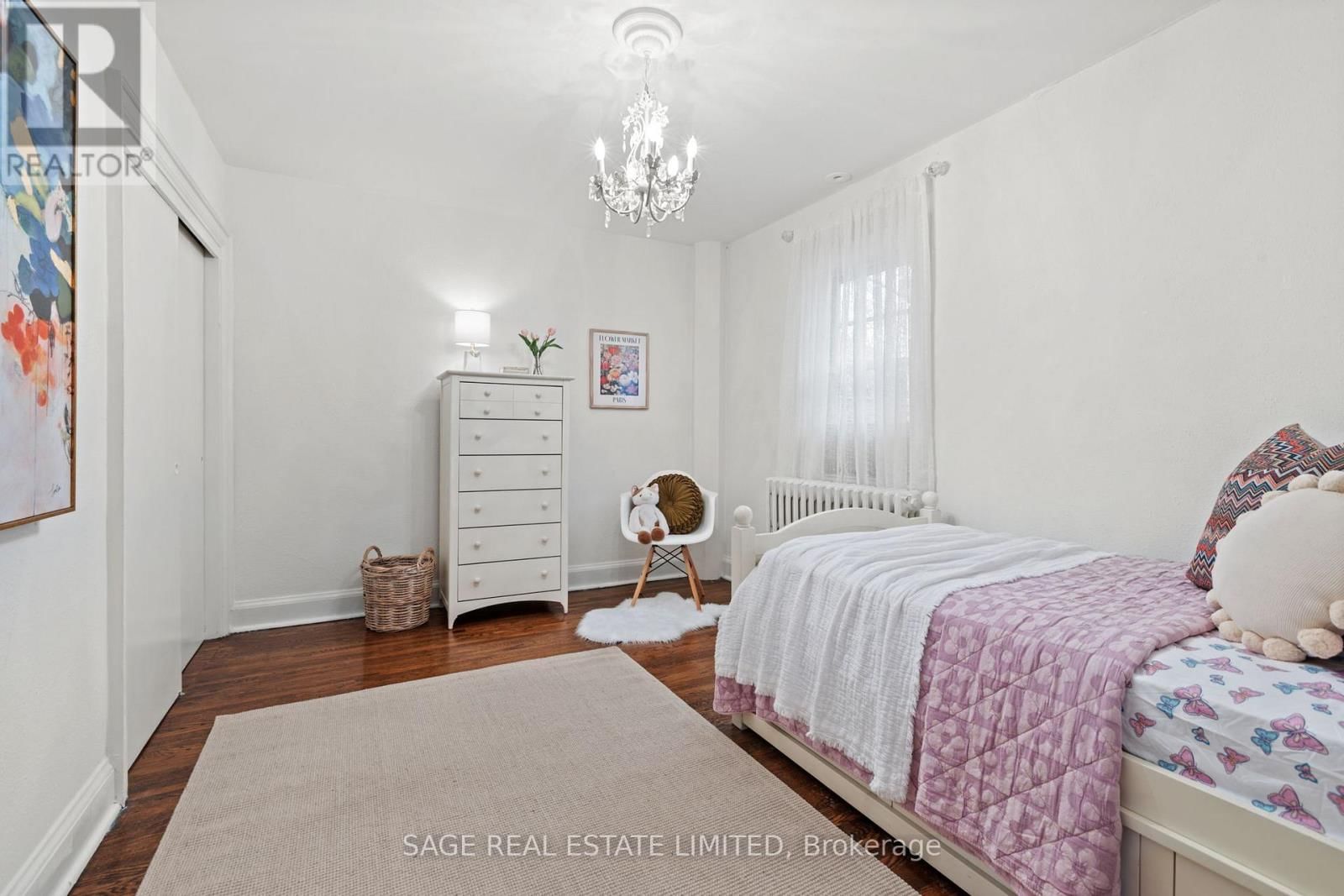 85 WEYBOURNE CRESCENT Image 20