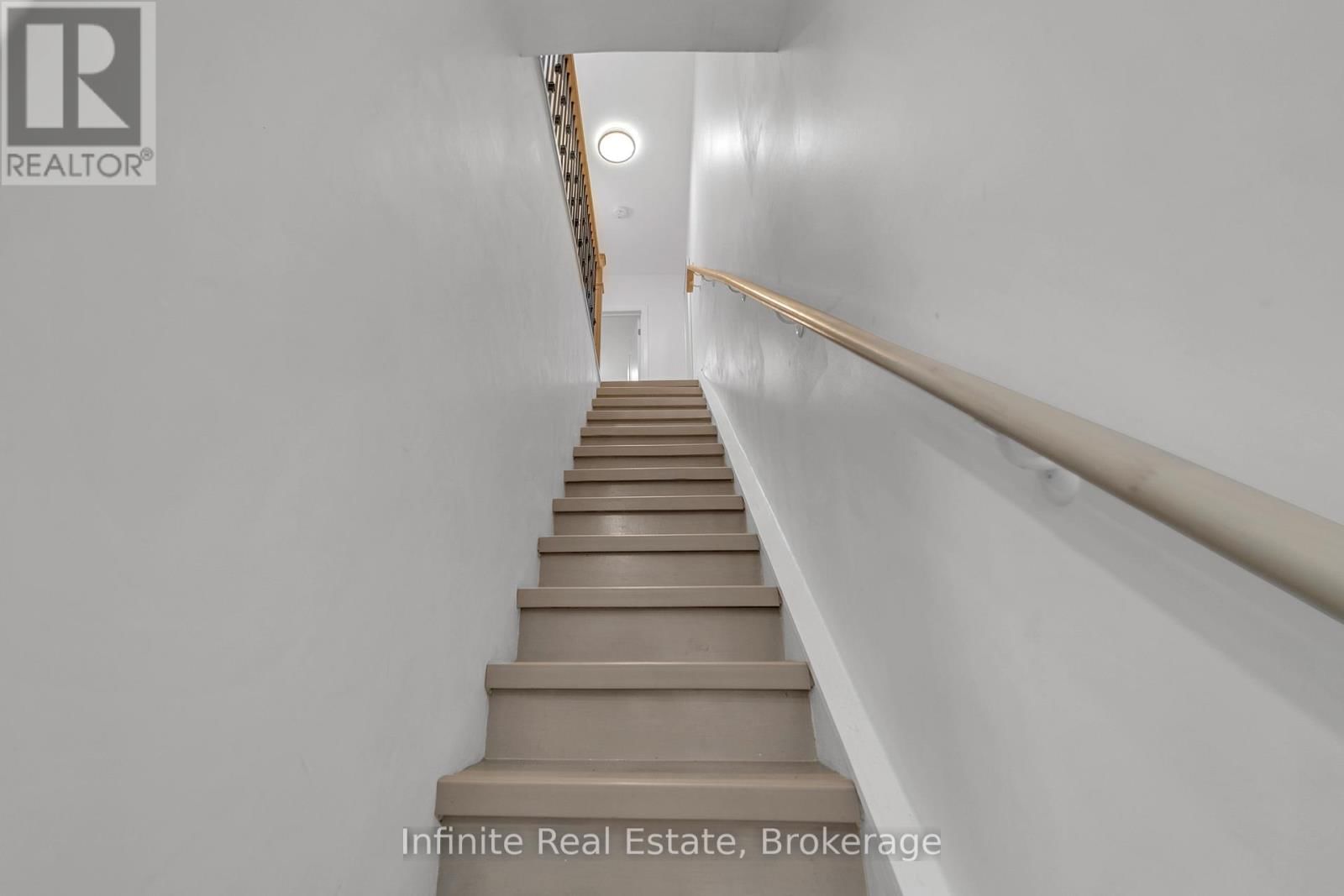 11 D'ARCY STREET Image 11