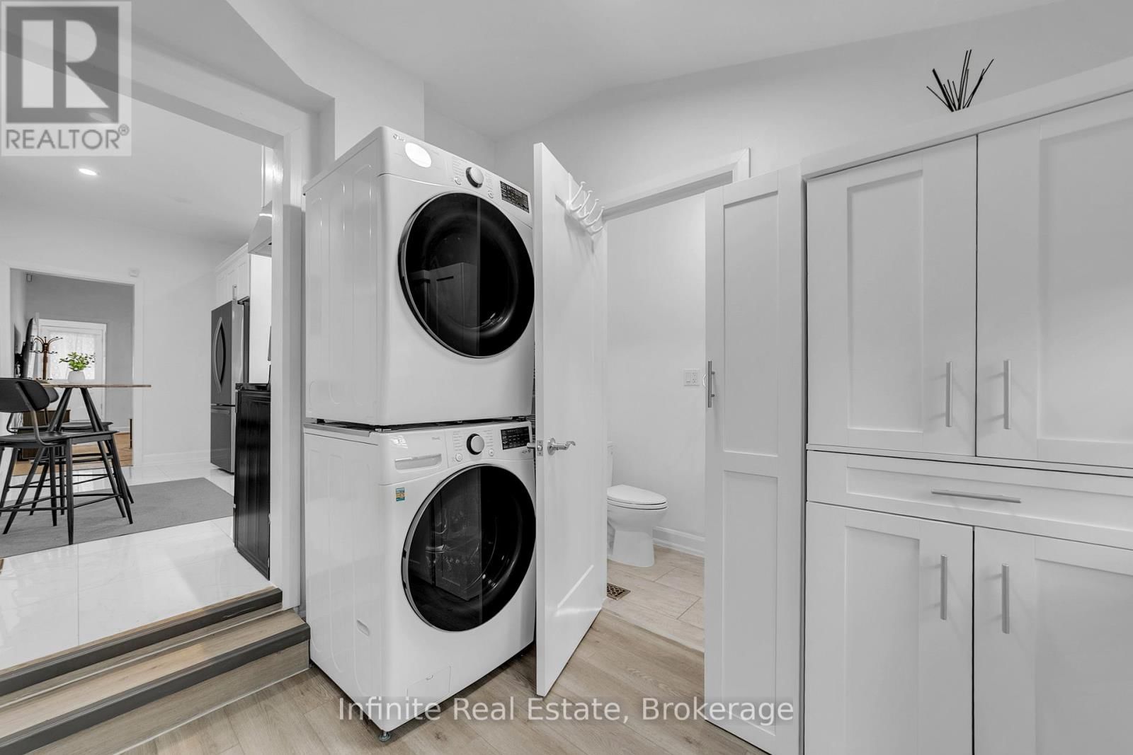 11 D'ARCY STREET Image 12