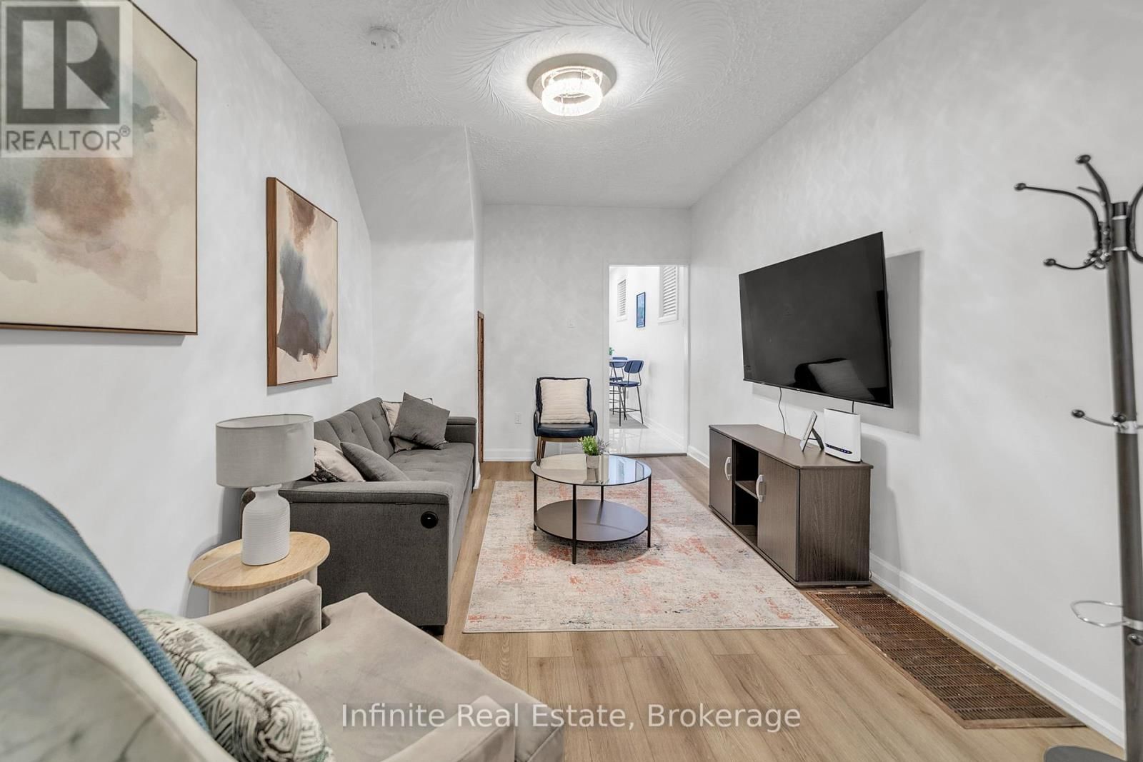 11 D'ARCY STREET Image 3