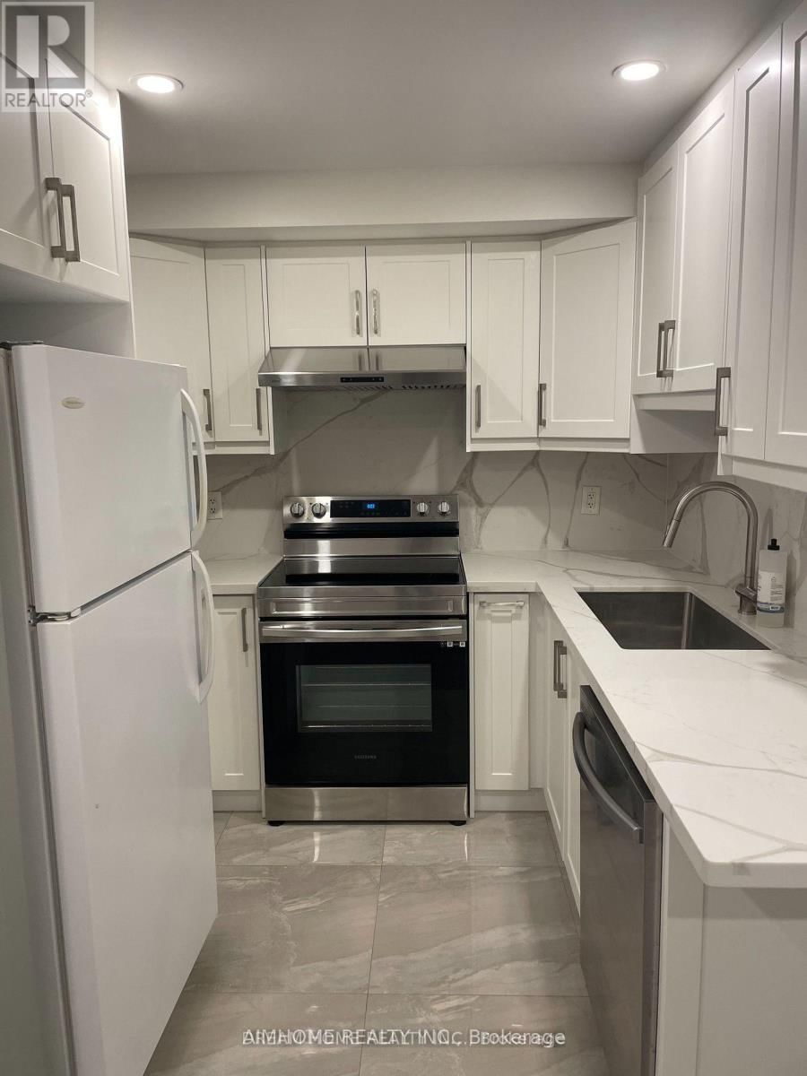 506 - 17 BARBERRY PLACE Image 6