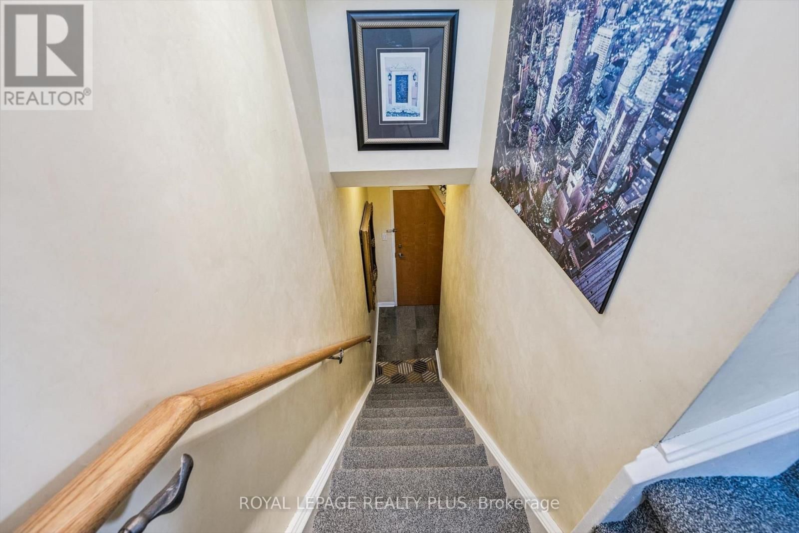 620 - 550 FRONT STREET WEST Image 4