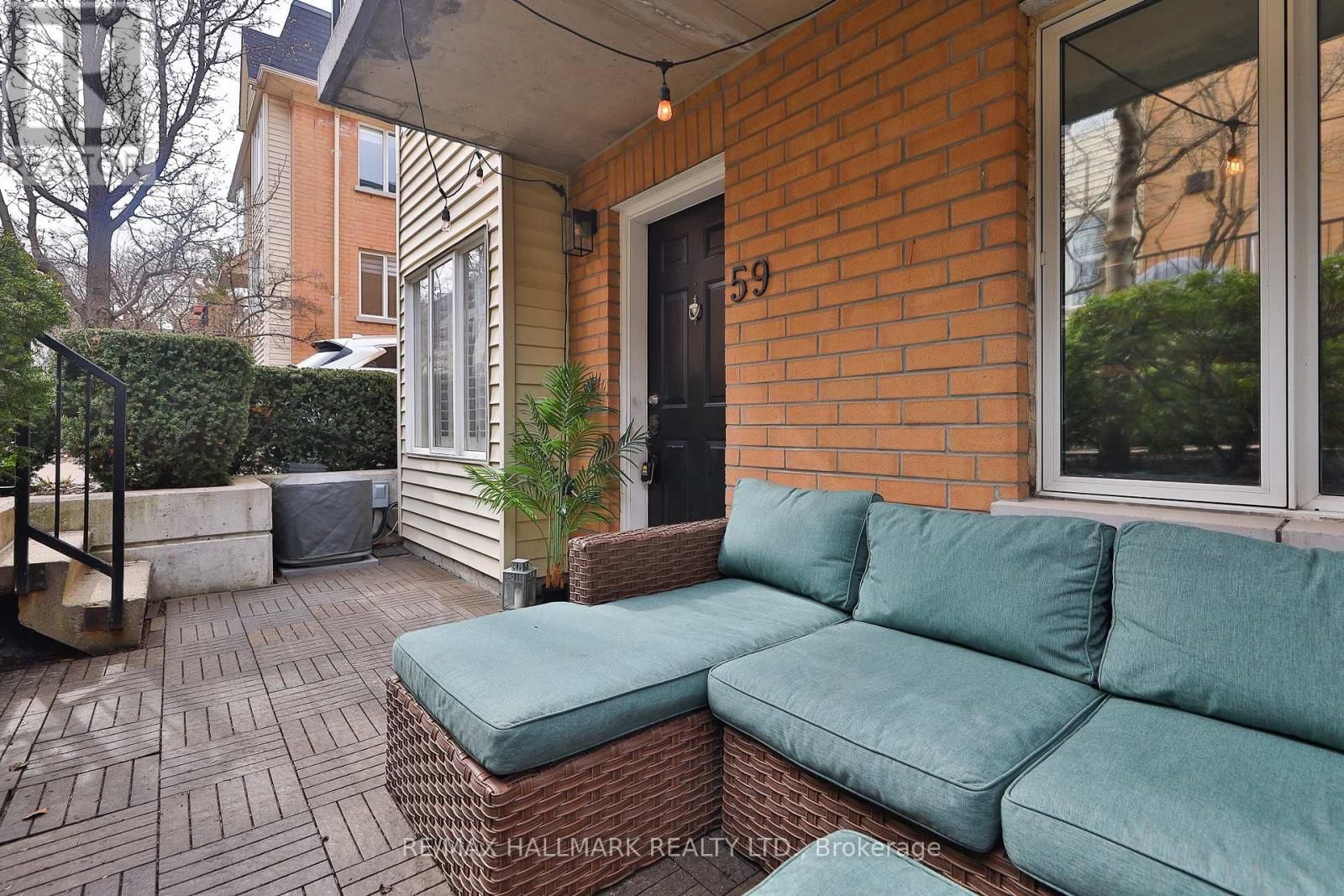 59 - 208 NIAGARA STREET Image 18