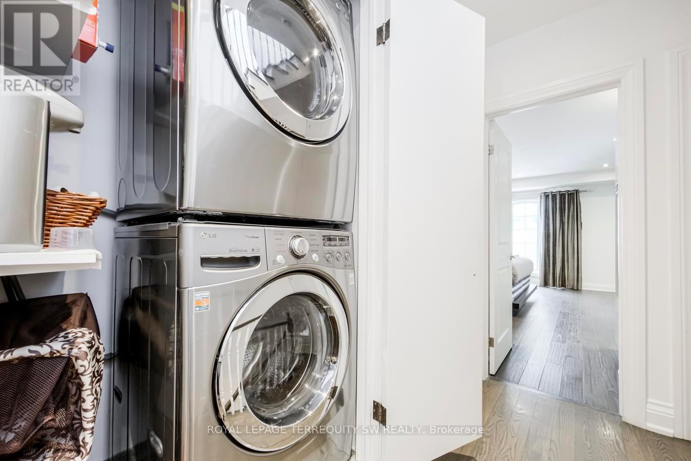 190 BEDFORD ROAD Image 35