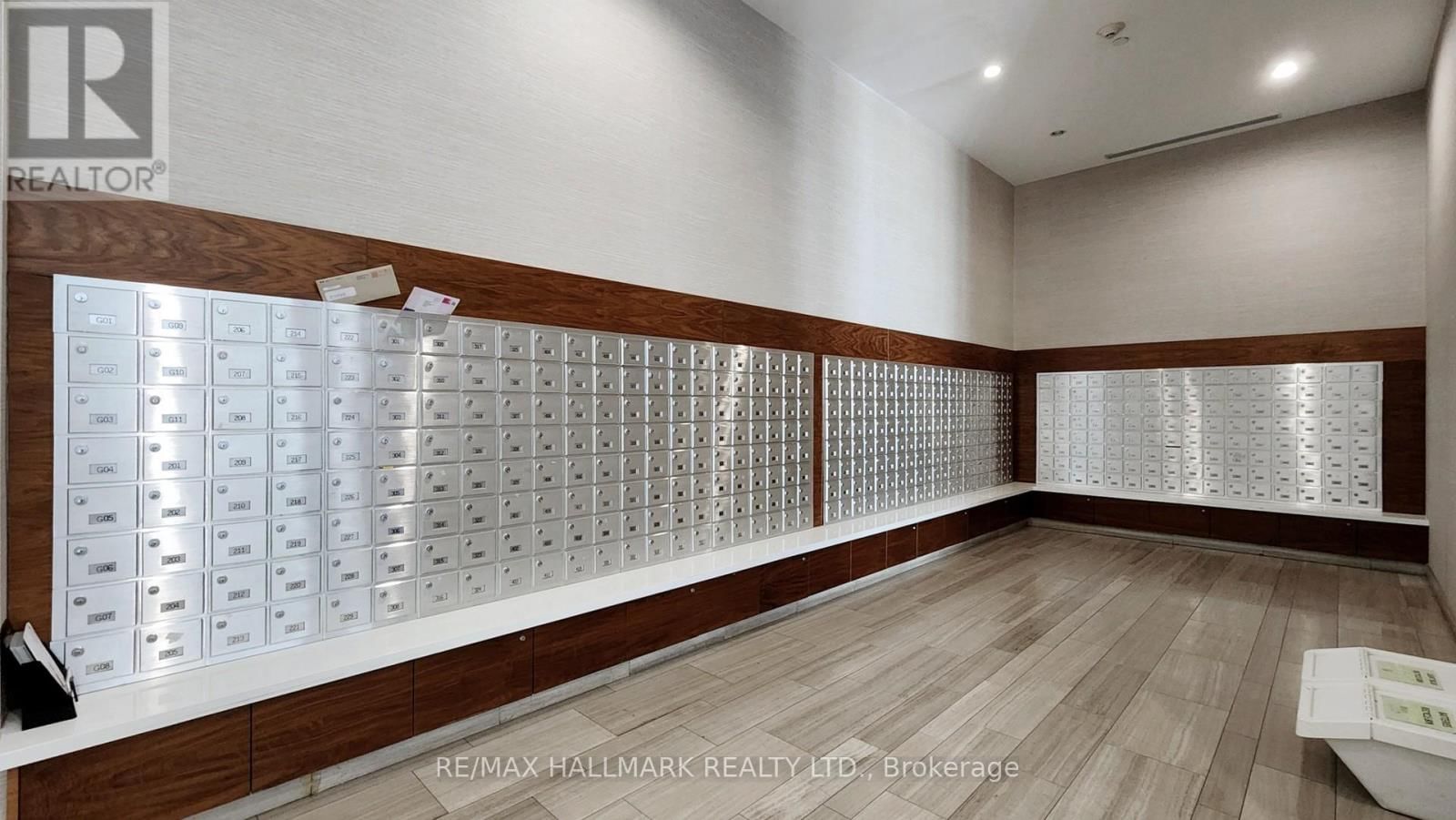 1402 - 70 FOREST MANOR ROAD Image 40