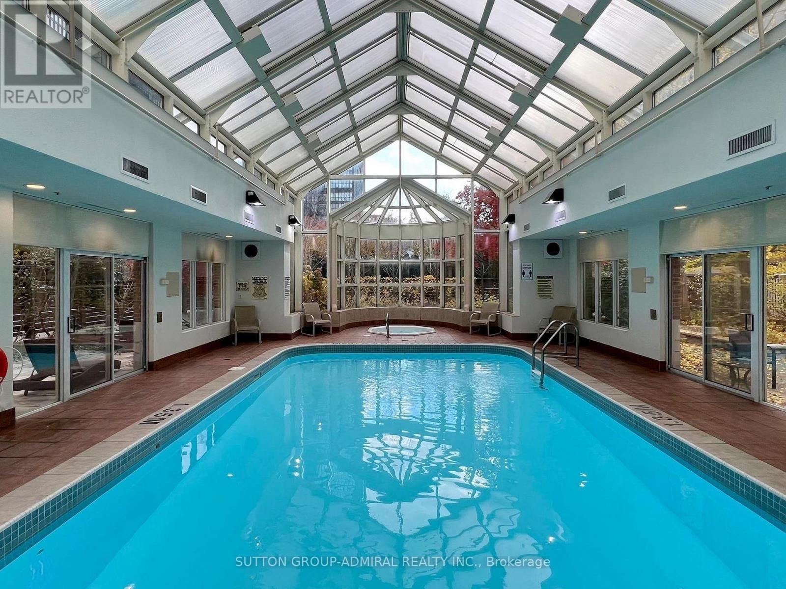 812 - 100 HAYDEN STREET Image 34