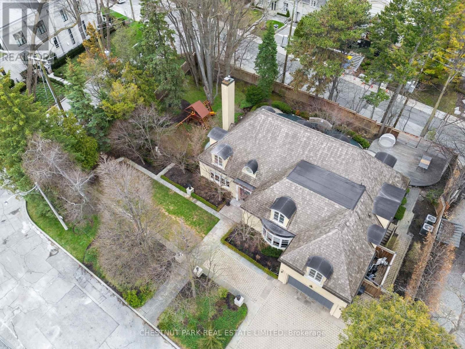 1 GLEN EDYTH PLACE Image 35