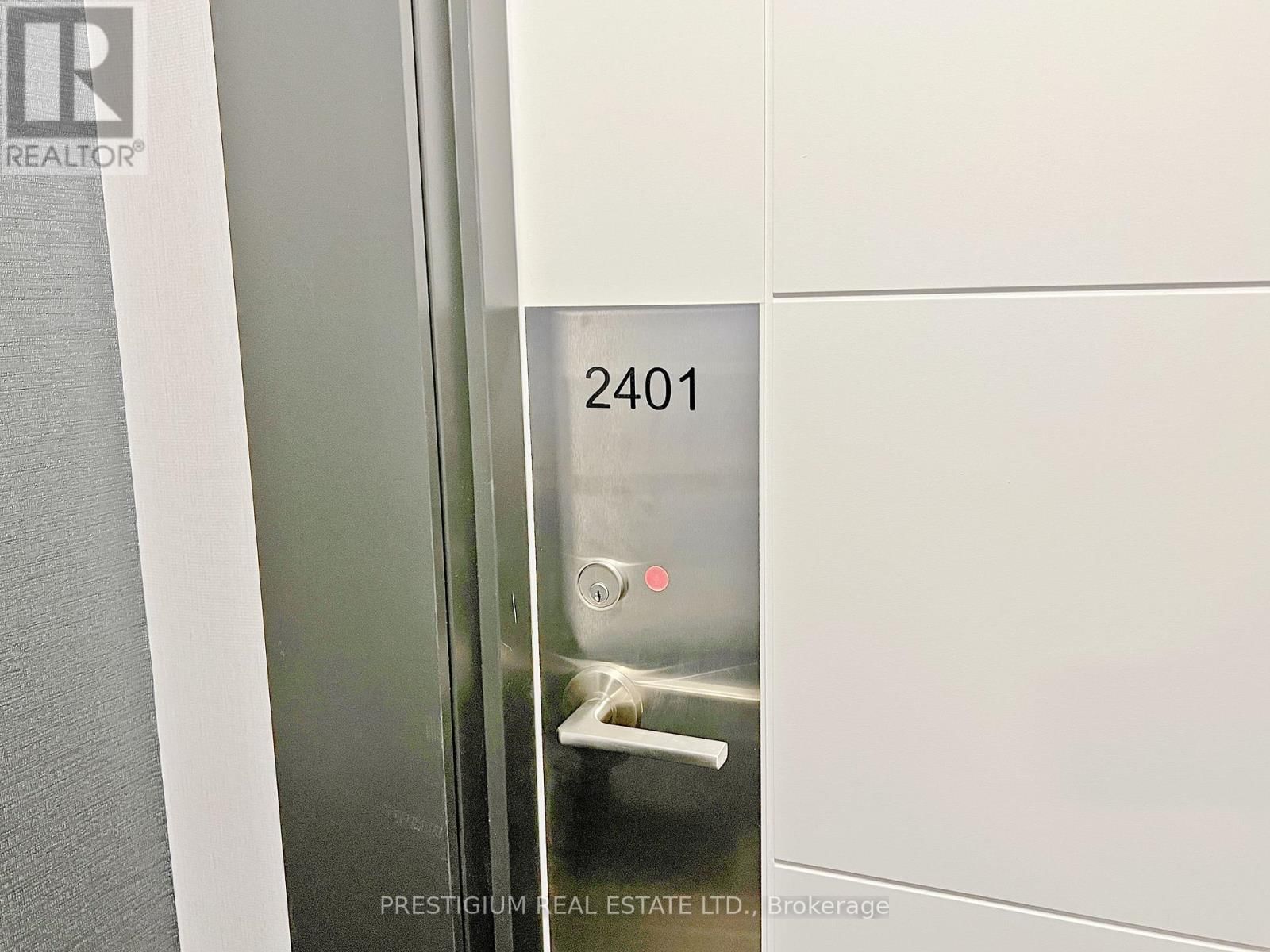 2401 - 203 COLLEGE STREET Image 9