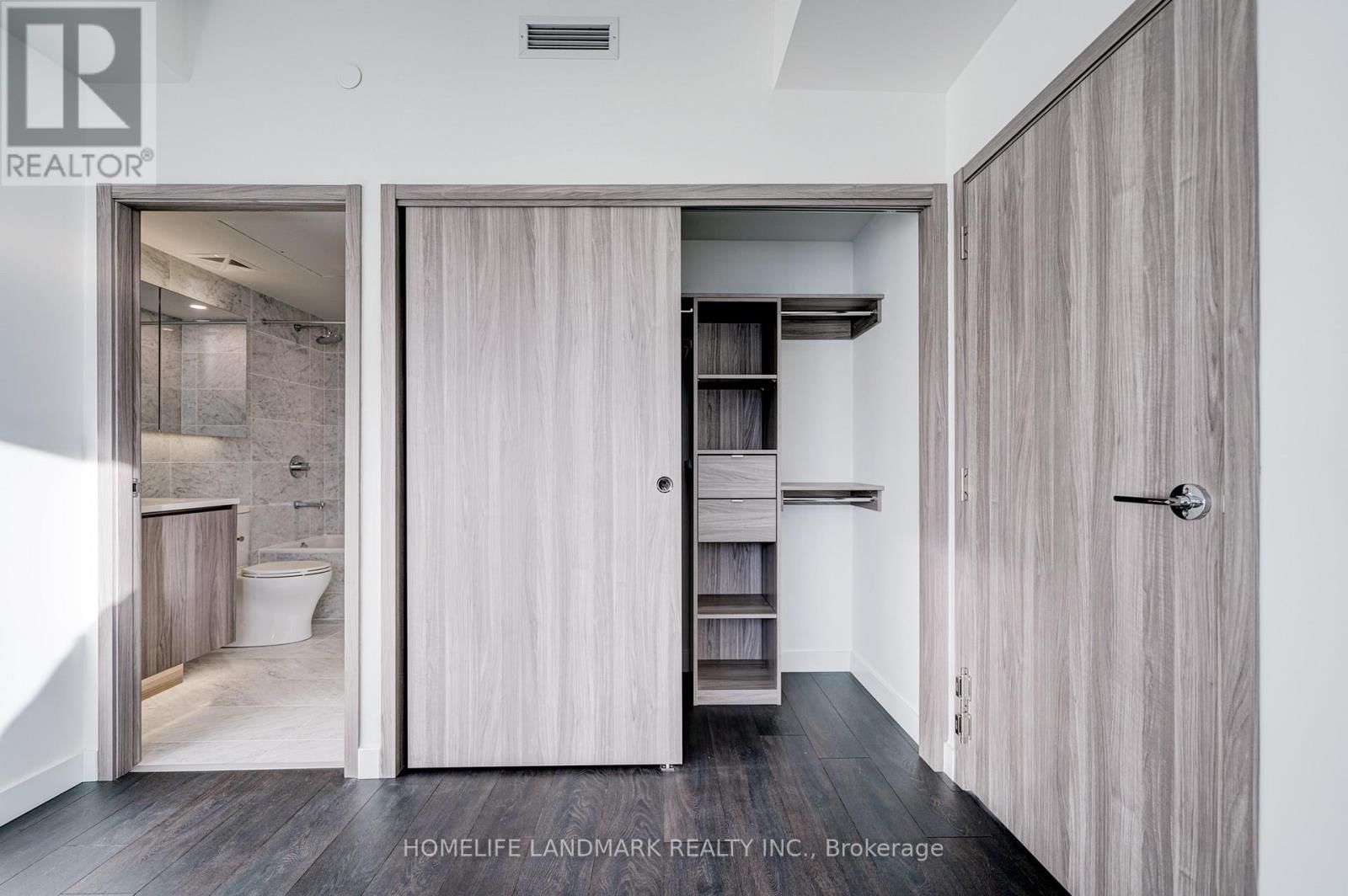 303 - 95 MCMAHON DRIVE Image 30