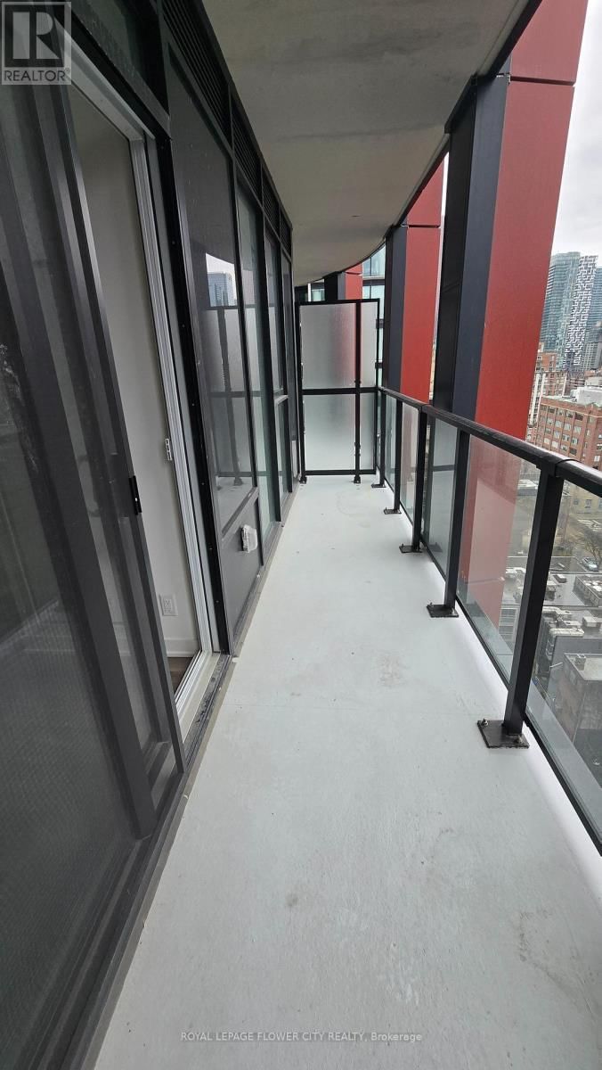 1915 - 180 FRONT STREET EAST Image 7