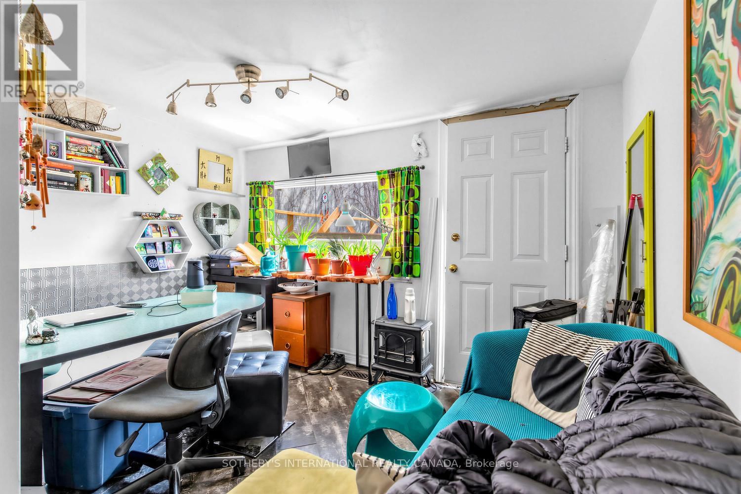 243 GERRARD STREET EAST Image 21