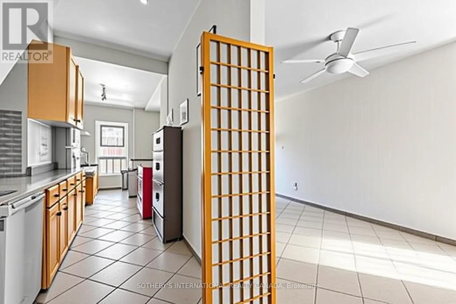 243 GERRARD STREET EAST Image 25