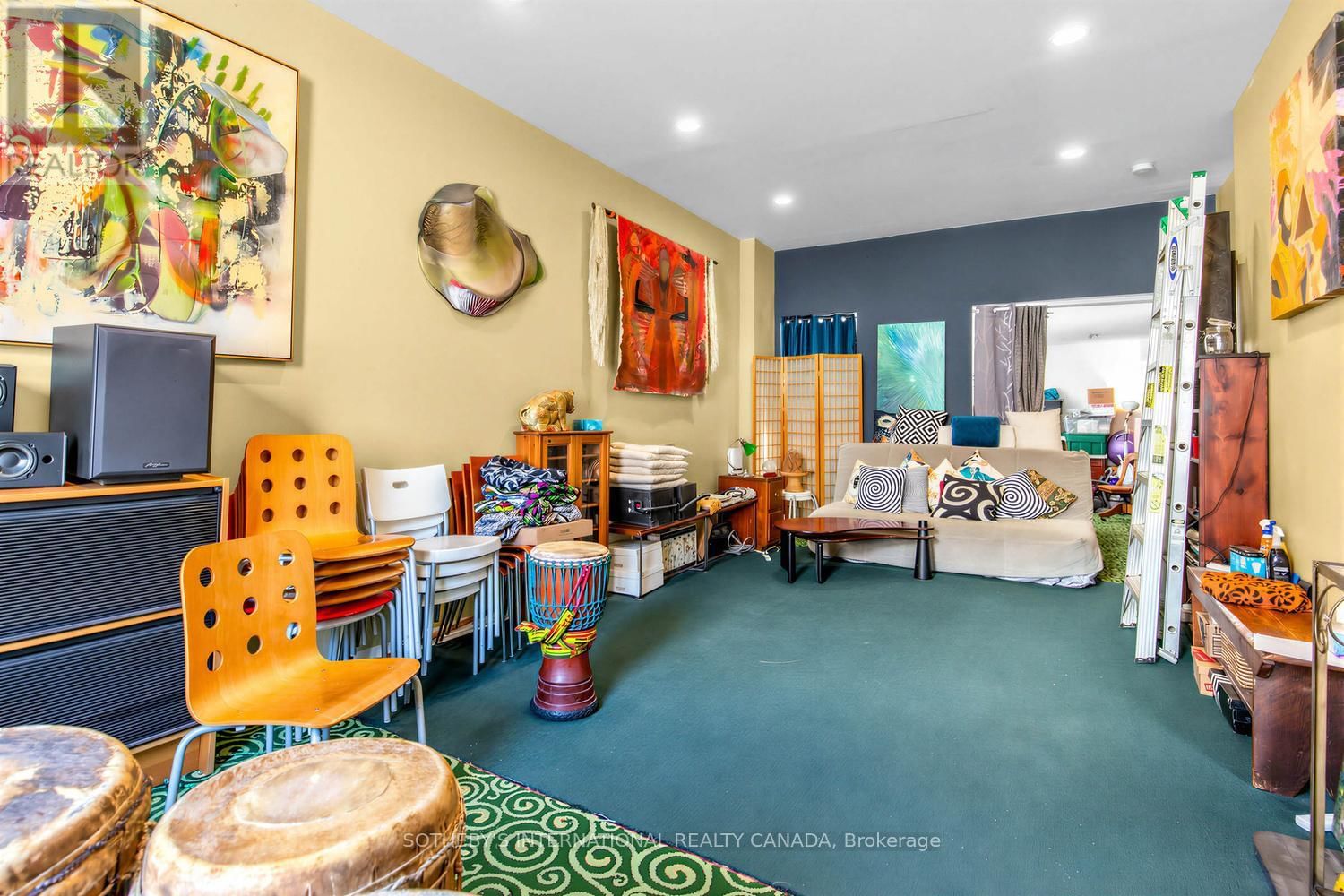 243 GERRARD STREET EAST Image 4