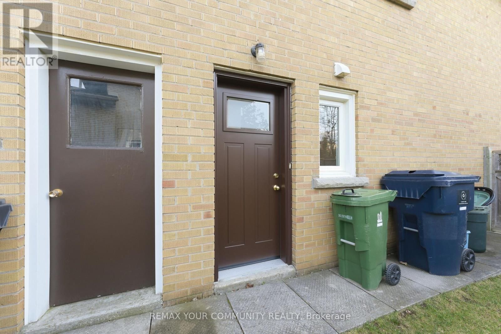 22 MARATHON CRESCENT Image 38