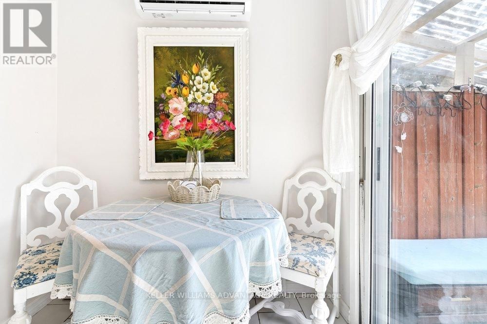 186 CEDRIC AVENUE Image 22