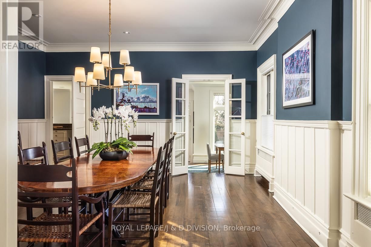 17 PARKWOOD AVENUE Image 11