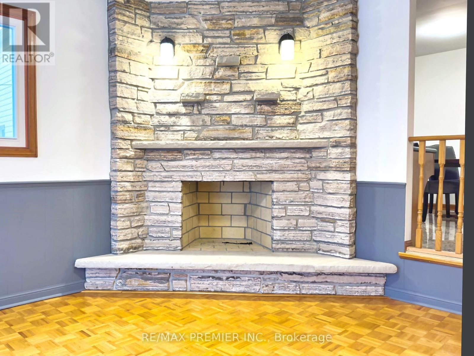 Main - 56 FAIRCHILD AVENUE Image 18