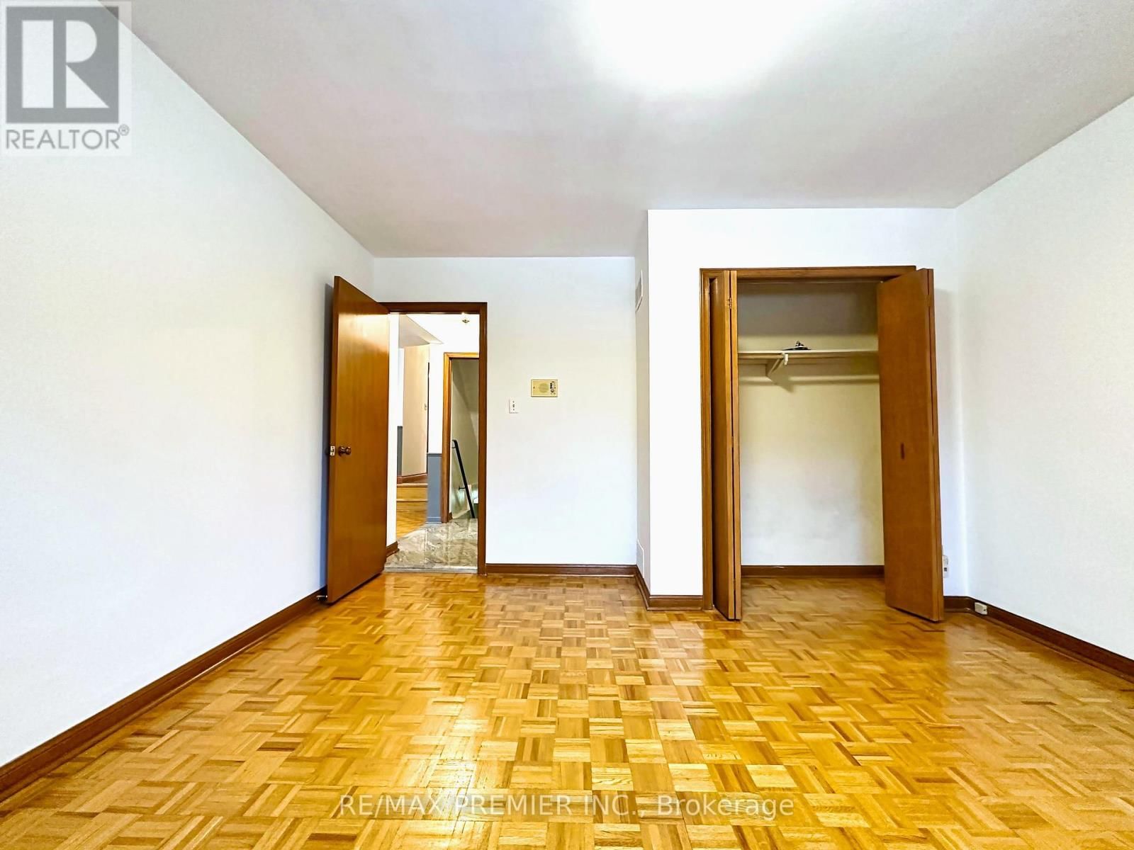 Main - 56 FAIRCHILD AVENUE Image 24