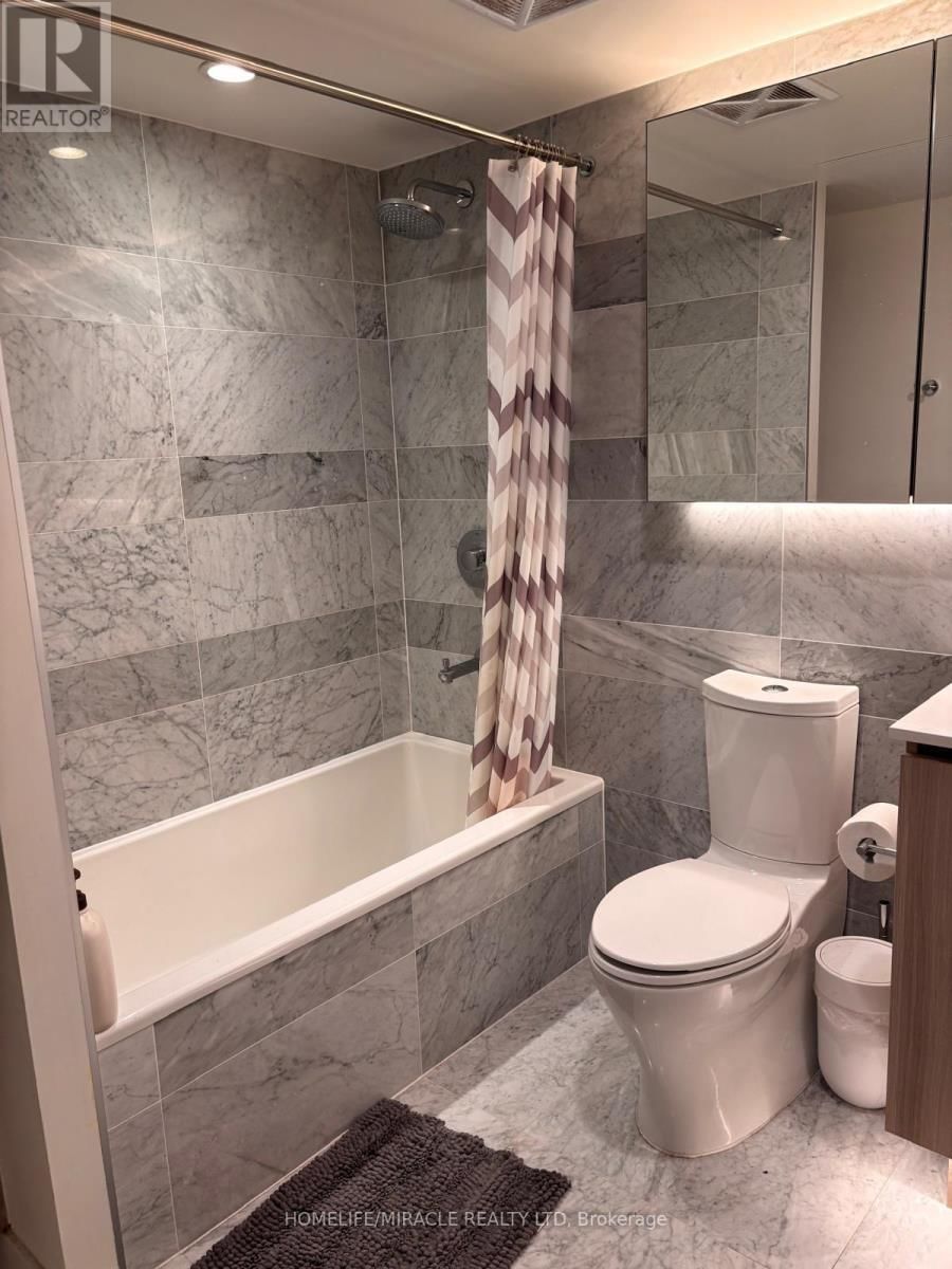 712 - 19 BATHURST STREET Image 22