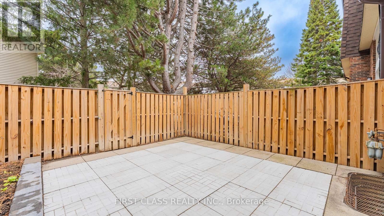 102 JENNY WRENWAY WAY Image 26