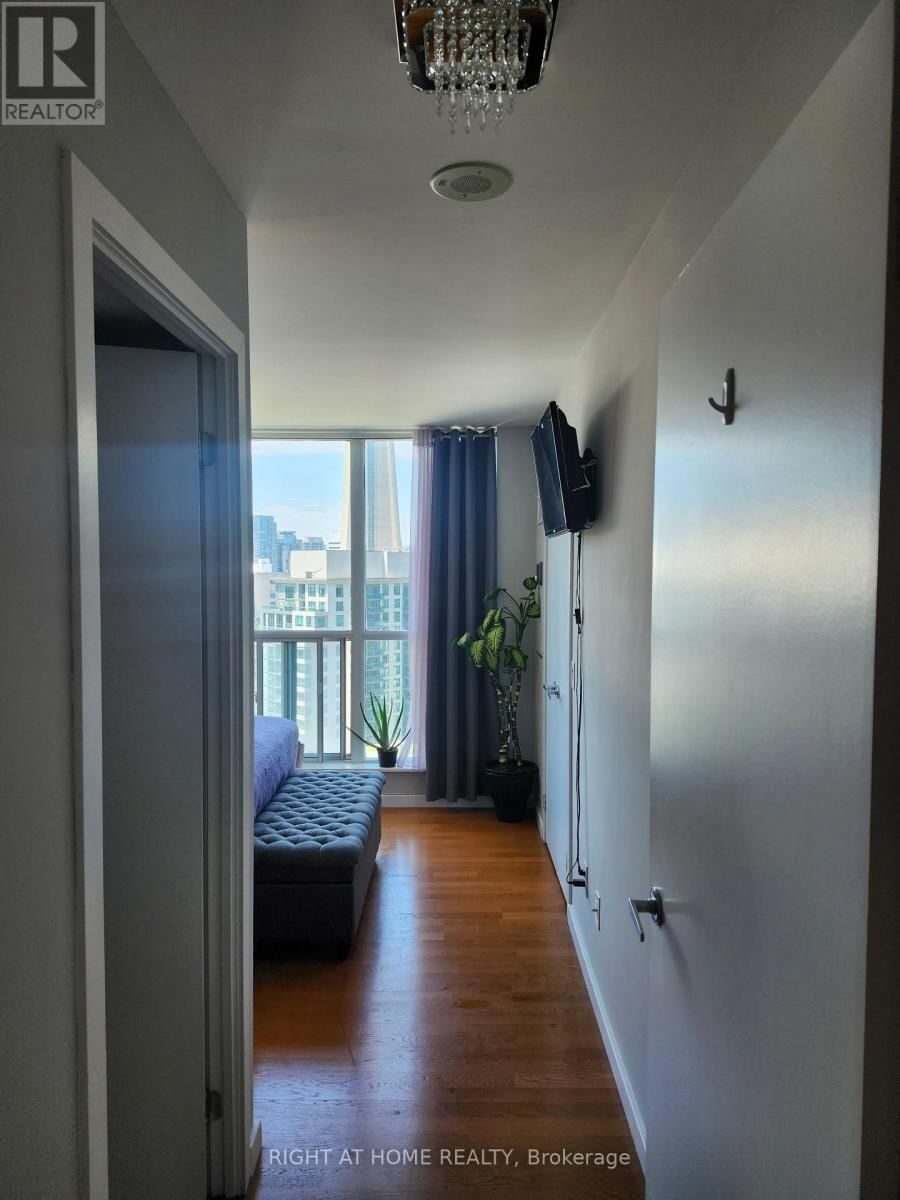 1912 - 8 YORK STREET Image 16