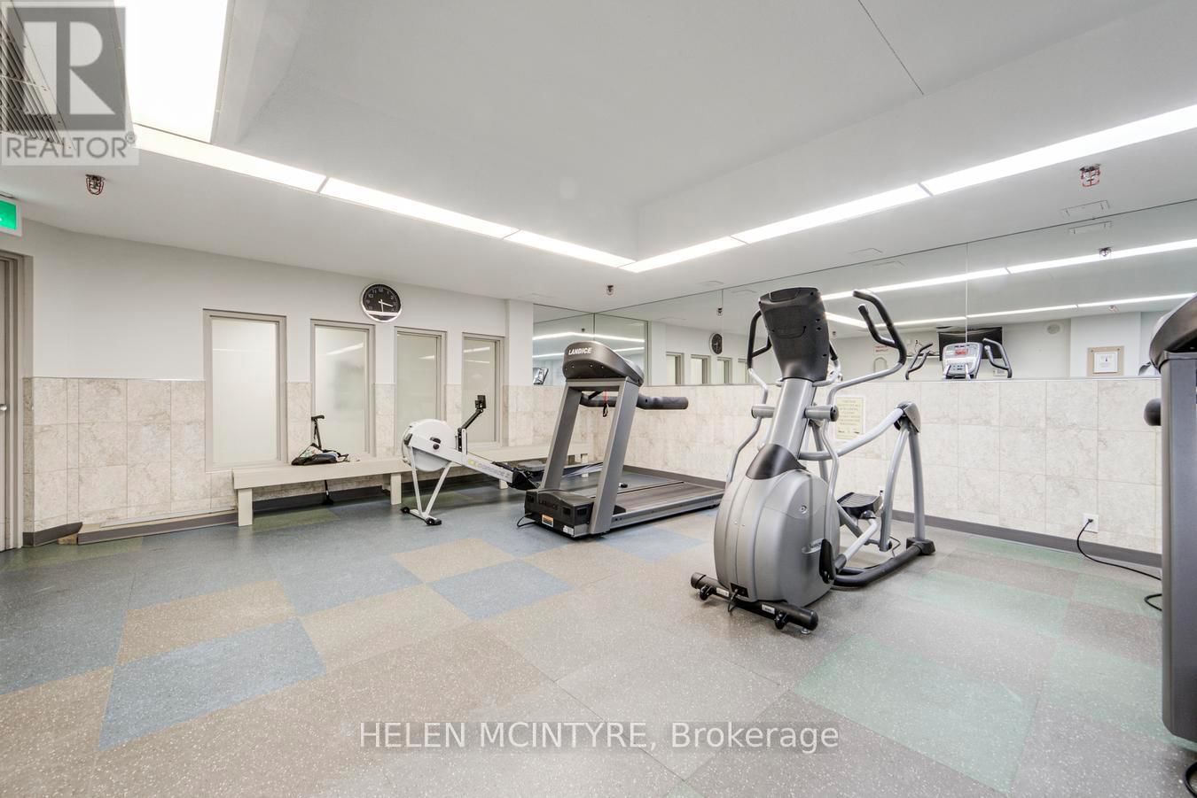 222 - 955 MILLWOOD ROAD Image 33