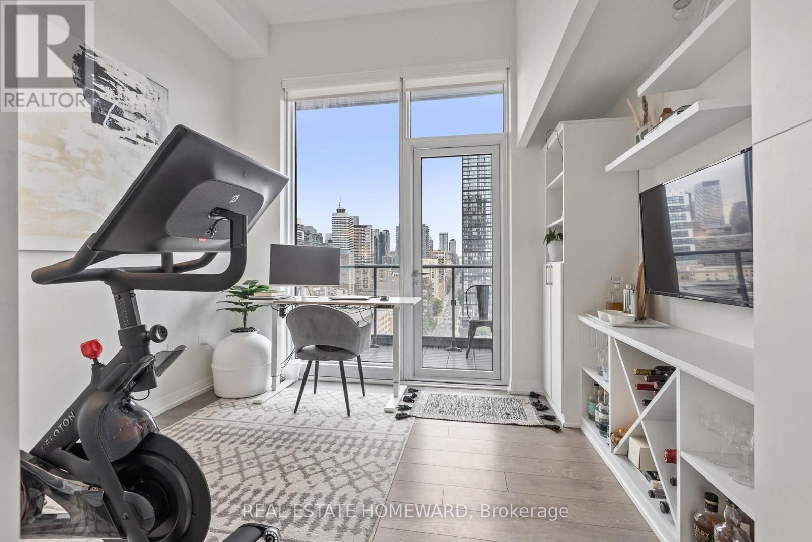 2006 - 251 JARVIS STREET Image 16