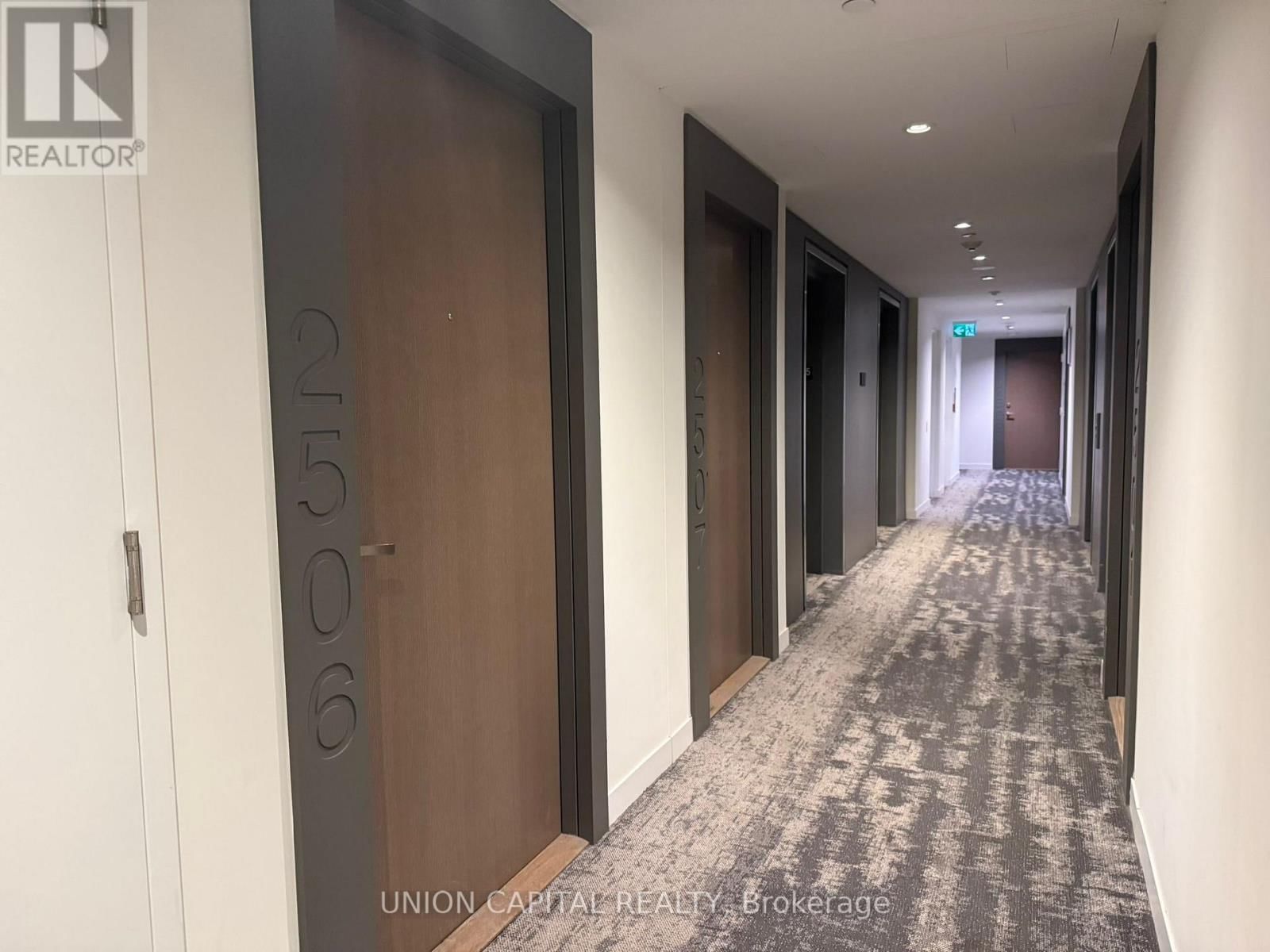 2506 - 20 RICHARDSON STREET Image 6