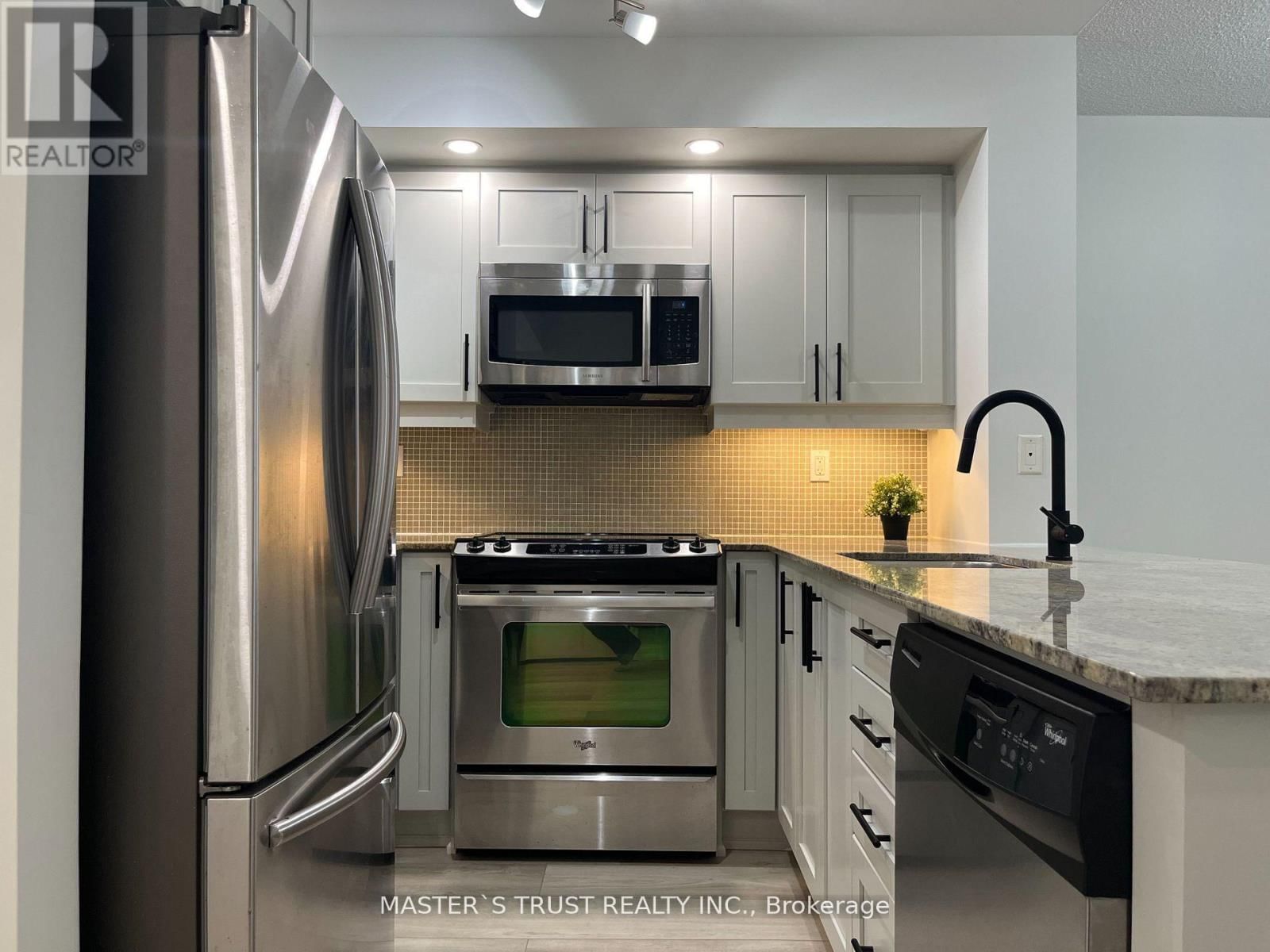 1008 - 65 EAST LIBERTY STREET Image 11