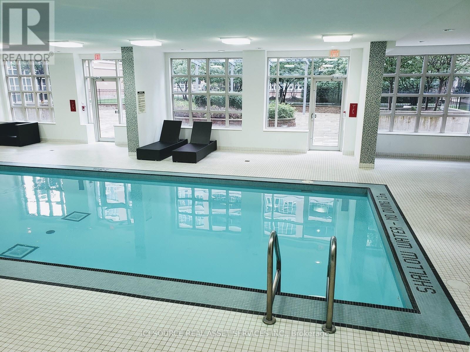 2408 - 75 EAST LIBERTY STREET Image 18