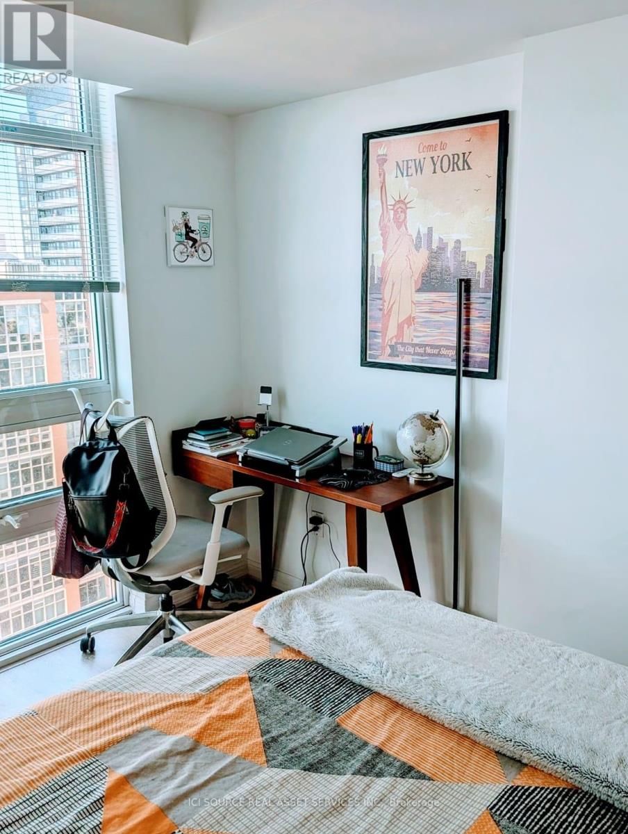 2408 - 75 EAST LIBERTY STREET Image 5