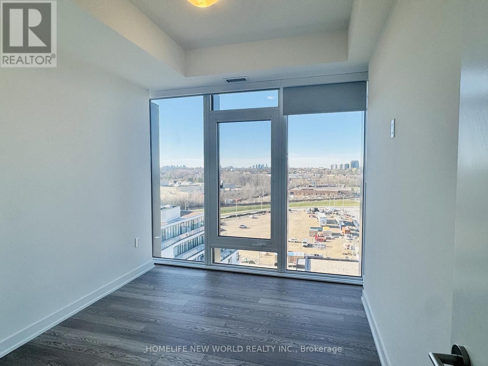 1005 - 5 QUARRINGTON LANE Image 6