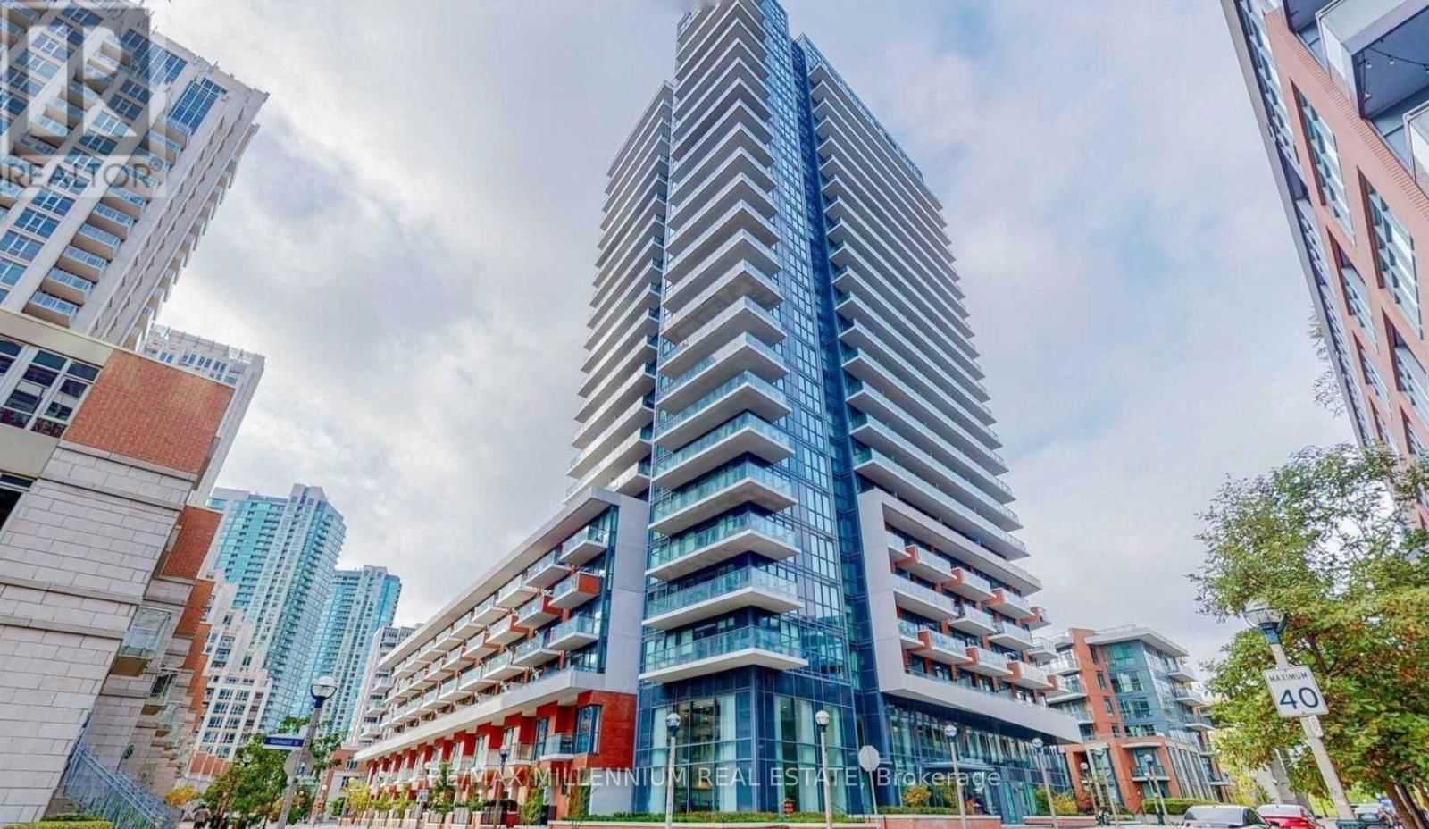 512 - 38 IANNUZZI STREET Image 2