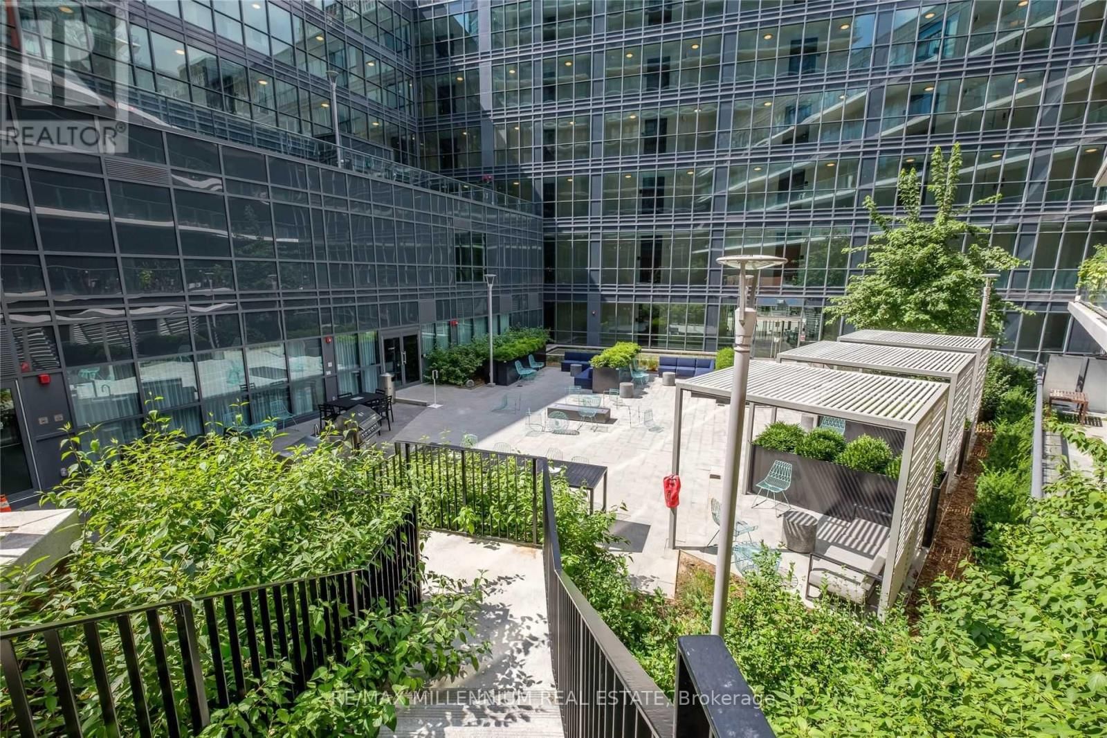 512 - 38 IANNUZZI STREET Image 21