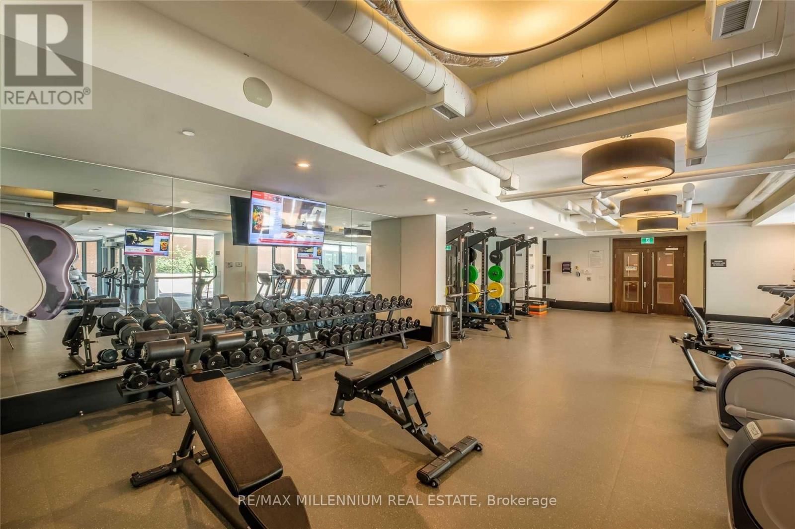 512 - 38 IANNUZZI STREET Image 26