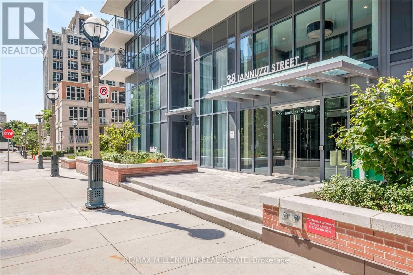 512 - 38 IANNUZZI STREET Image 3