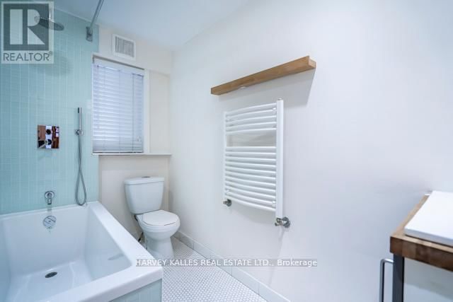 178 MANNING AVENUE Image 26