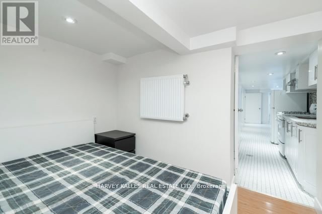 178 MANNING AVENUE Image 38