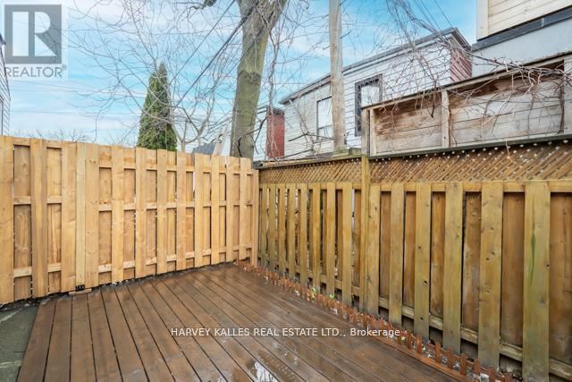 178 MANNING AVENUE Image 47