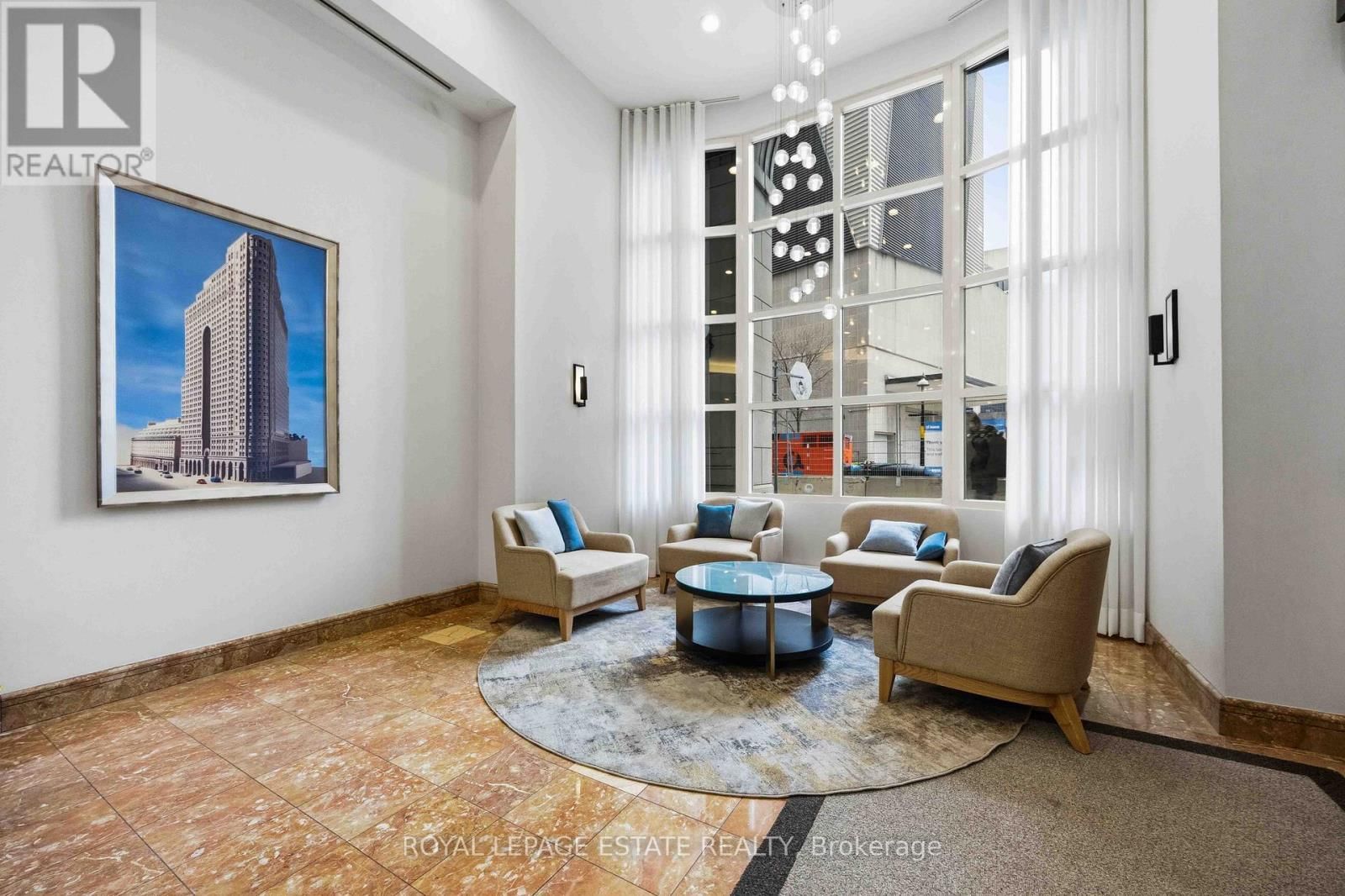 2118 - 25 THE ESPLANADE Image 40