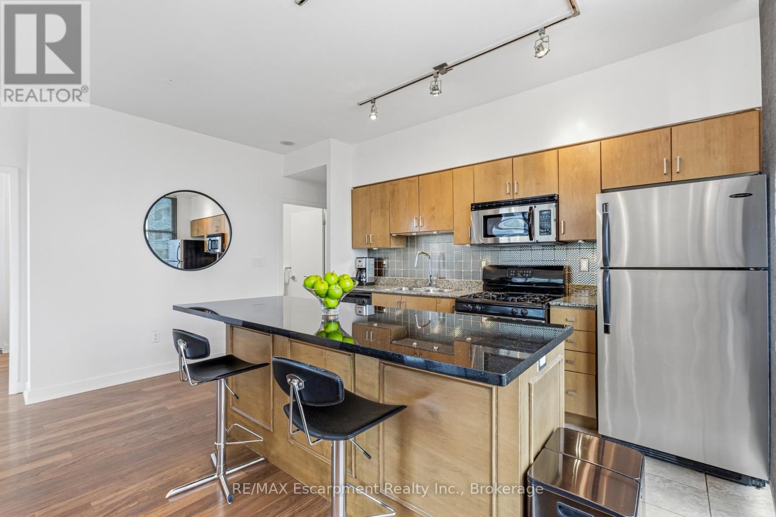 303 - 9 SPADINA AVENUE Image 27