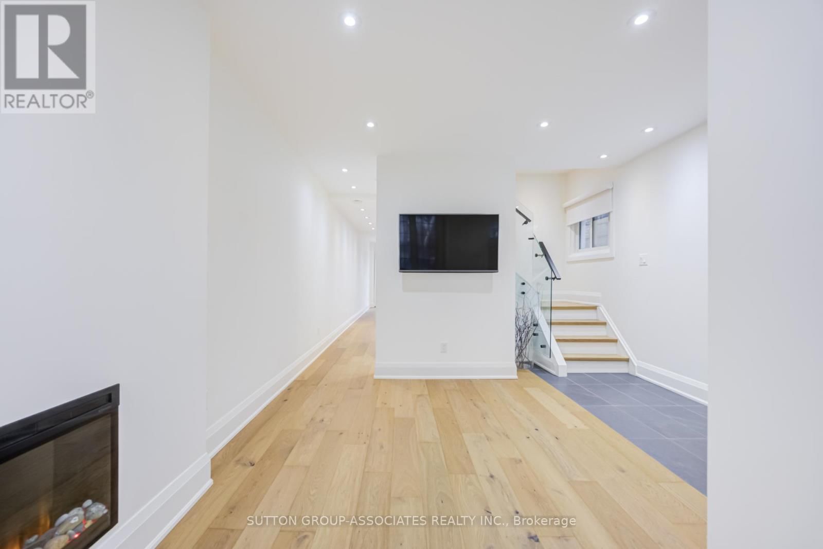 upper - 422 RUSHTON ROAD Image 10