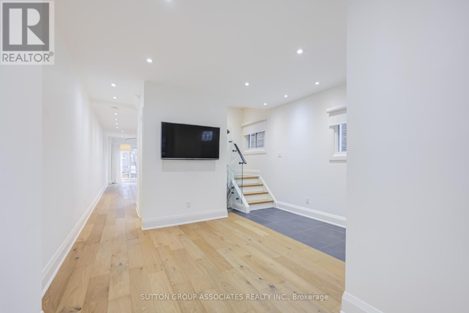 upper - 422 RUSHTON ROAD Image 11