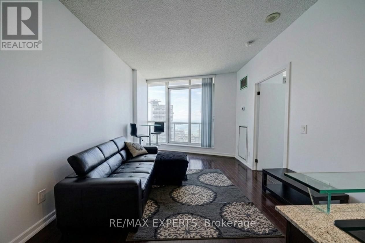 2905 - 8 YORK STREET Image 13