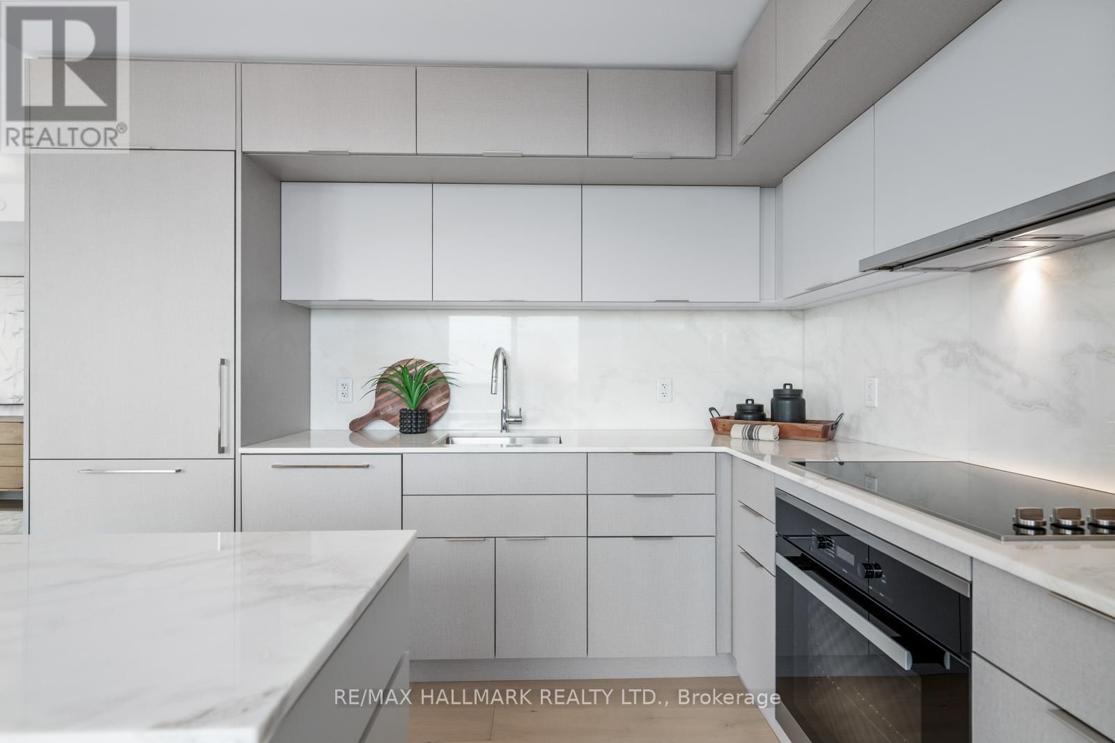 907 - 185 ALBERTA AVENUE Image 12