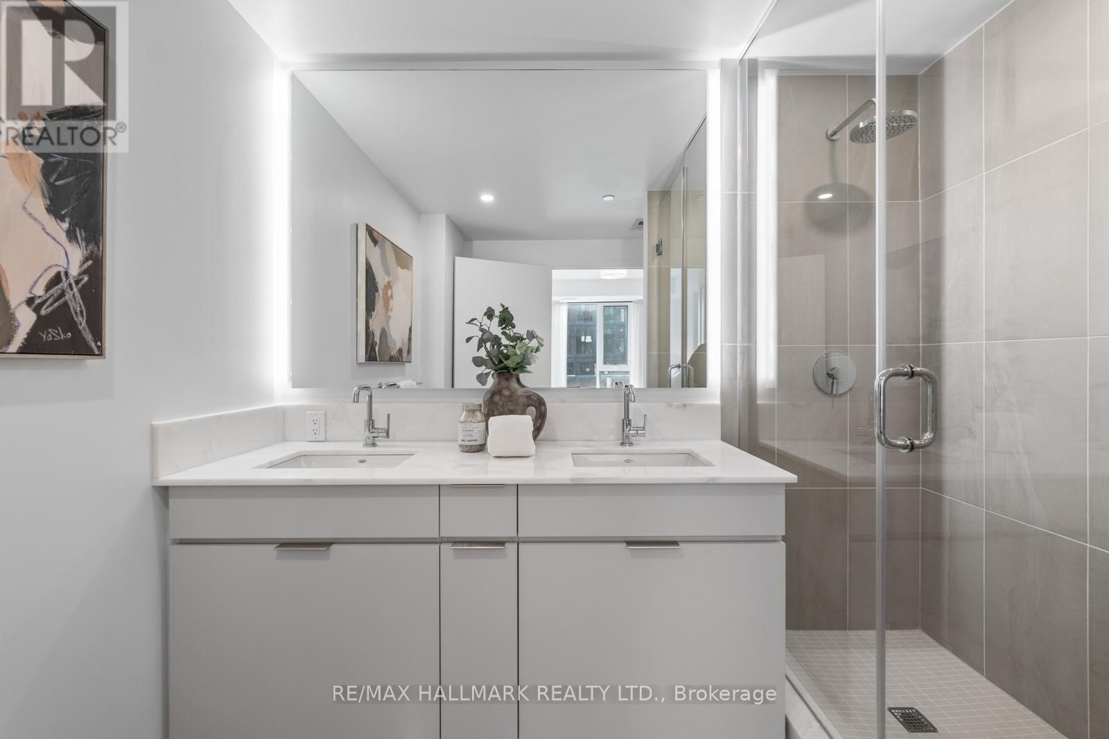 907 - 185 ALBERTA AVENUE Image 21