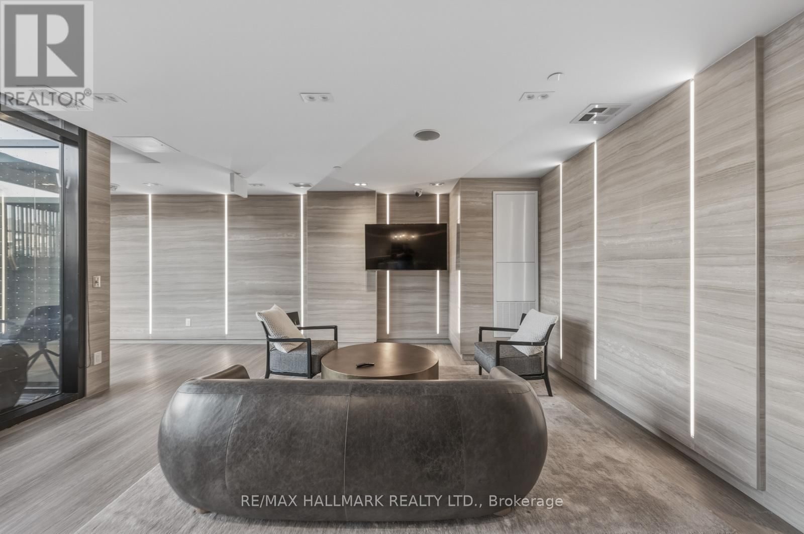 907 - 185 ALBERTA AVENUE Image 30