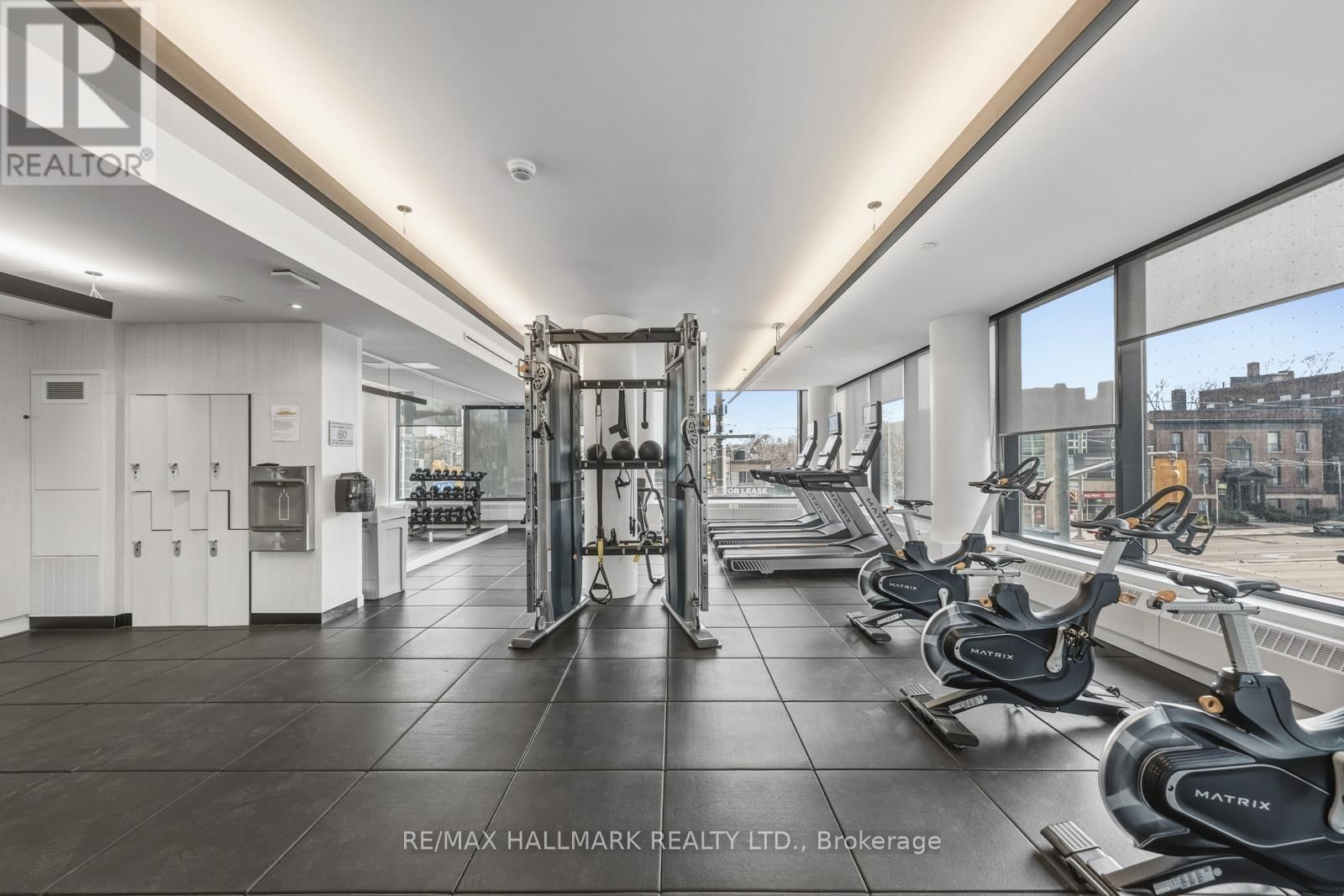 907 - 185 ALBERTA AVENUE Image 33